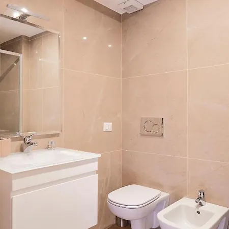 Apartment Prestige Boutique Homes - Duomo 2 Milan