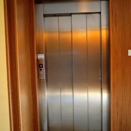 Luminoso A Pochi Minuti Da Duomo E Fiera * Milano