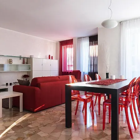 アパート La Casa Di Cri Sul Naviglio *