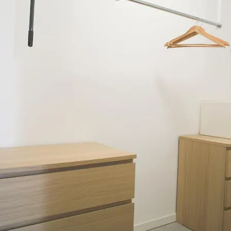 Bnbutler - Govone - Ampio E Luminoso Con Terrazza Milano