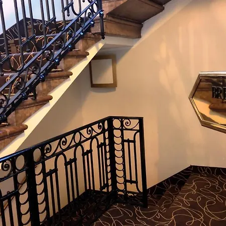 Mokinba Montebianco Hotel Milan