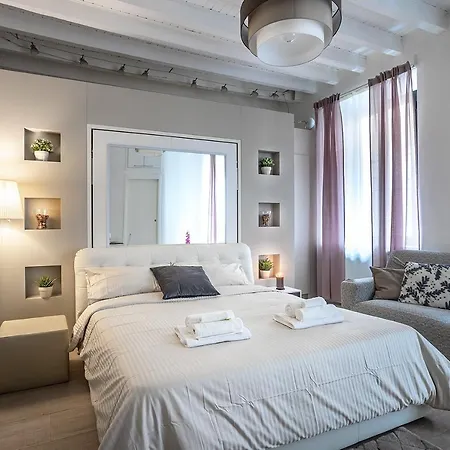 13 Stazione Apartment *