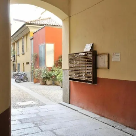 Vigevano * Milánó