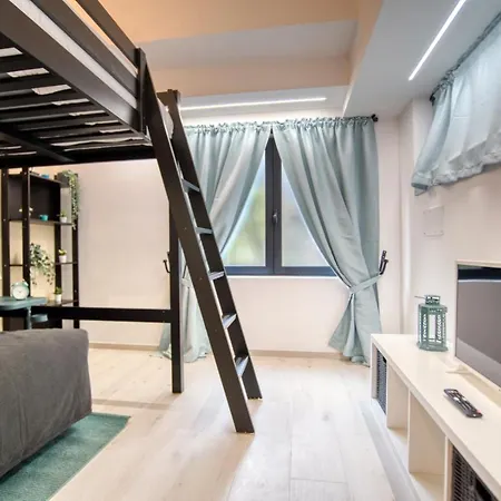 Hotel Suzzani 273 Milan