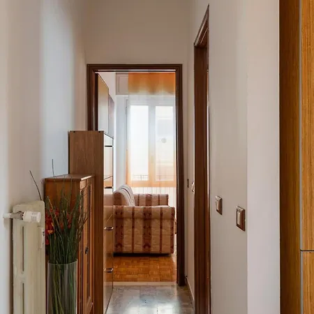 Call It Casa - Bignami M5 * ميلان