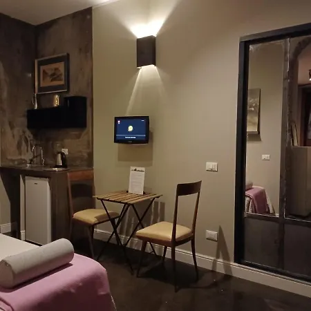 Calypso Hotel