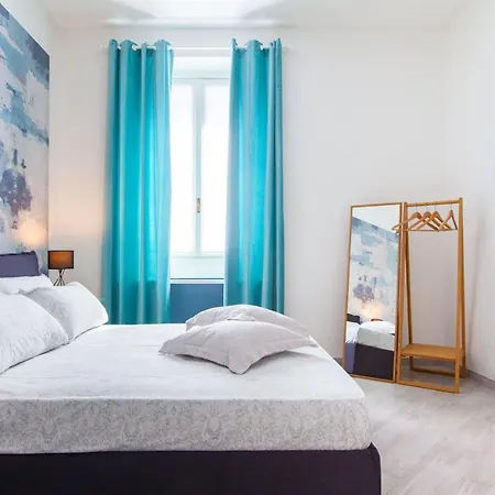 Milano - Porta Venezia Apartamento *