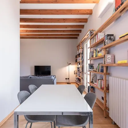 Beplace In Isola * Milán