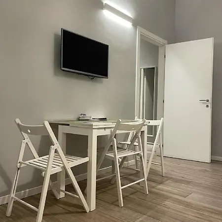 Jr Mm3 Repubblica -stazione-centro Direz- C3 Апартаменты Милан