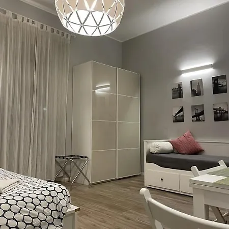 Апартаменты Jr Mm3 Repubblica -stazione-centro Direz- C3 *