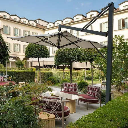 Four Seasons Hotel