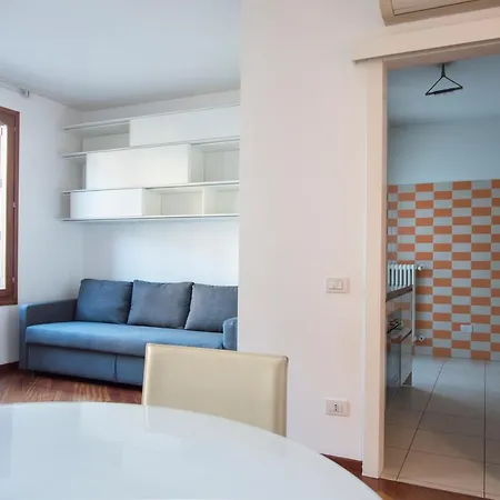 Apartment Youhosty - Magolfa 21