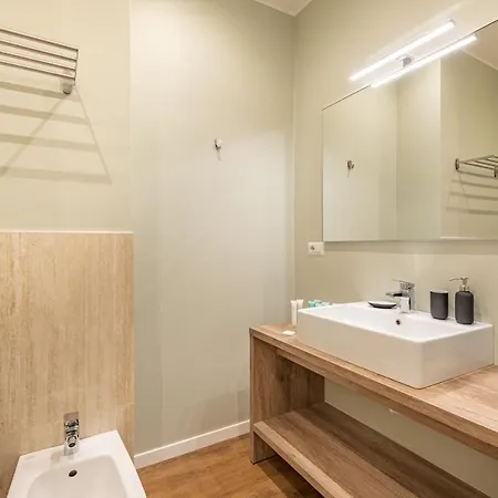 Santa Maria Valle 3 *