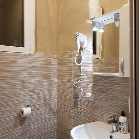 ホステル Gloria *