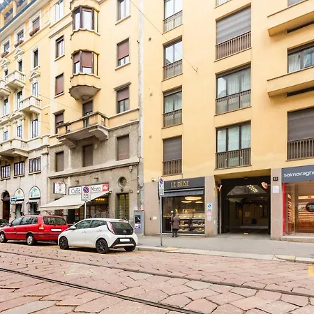 Easylife - - Battisti 13 - Duomo ミラノ