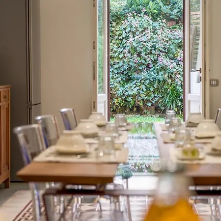 Bed & Breakfast Ca' Maggiolina 4*