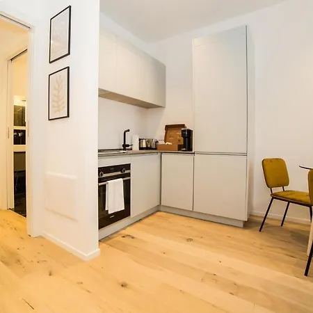 Chic Luxury Apartments-hosted By Sweetstay Apartament *