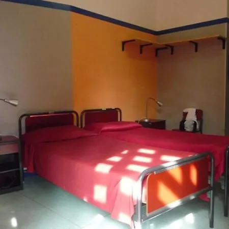 Hostel Aig Piero Rotta Milan