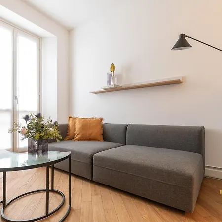 Apartment Beplace In Porta Romana Milan
