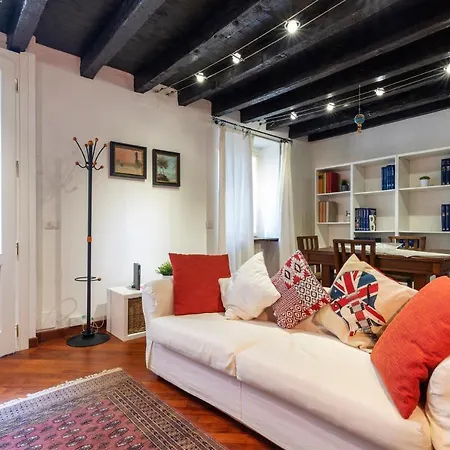 Luvi - Garibaldi * 밀라노