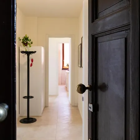 Bicocca - 2 Bedrooms 아파트