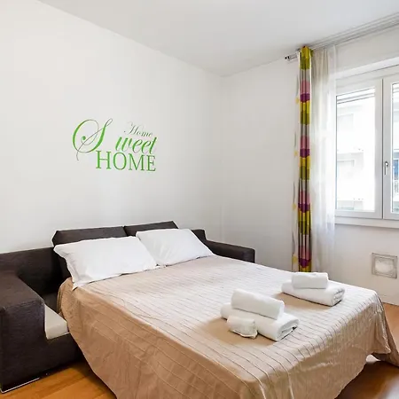 Joivy Lovely Flat For 4 With Balcony Near Porta Romana Milão