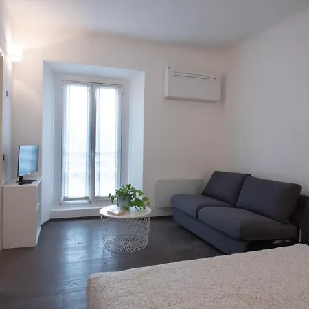 Hostmate - Milano- Savona - Tortona