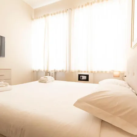 Via Torino 2 Διαμέρισμα *