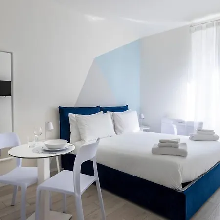 Italianway - The B Village Business *