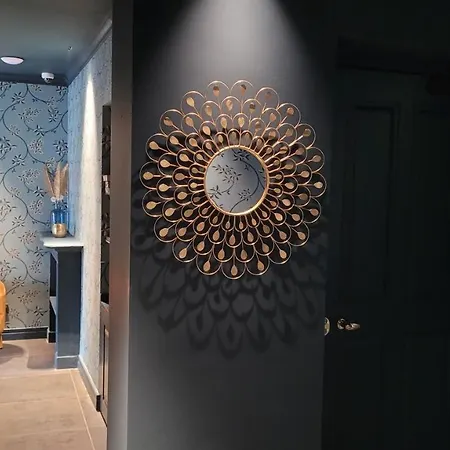 Santarella 招待所