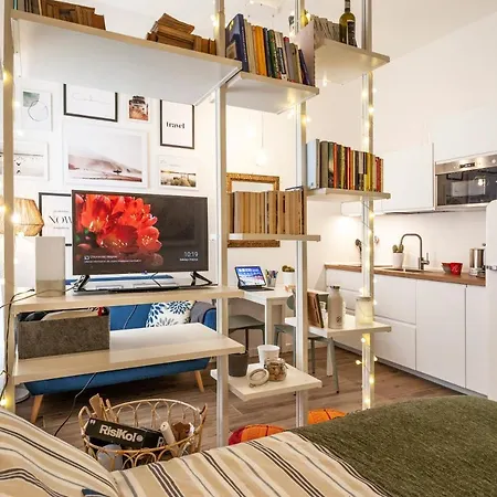 Fancy Studio In A Lively District Appartement *