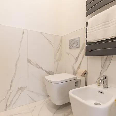 Beplace In San Babila Appartement