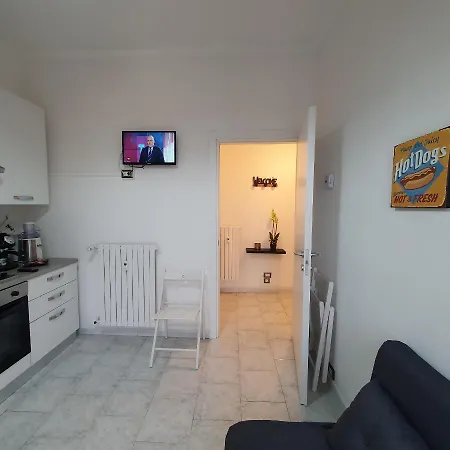 Lejlighed Tolstoj Metro Apartment Milano *