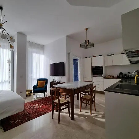 Ampio Ed Incantevole Monolocale A Citylife Apartment *