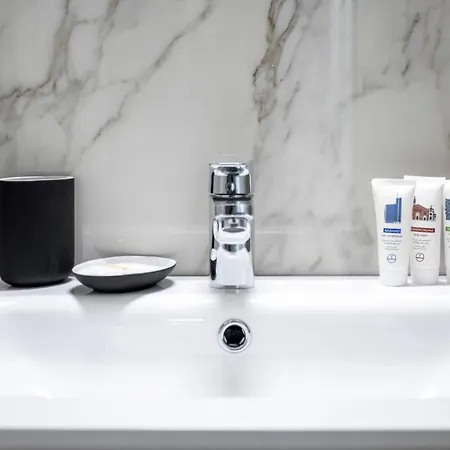 Apartamento Italianway - The B Village Business *