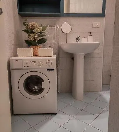 Altido Trendy 1-bed Flat, Easy Access To Centre Apartman Milánó