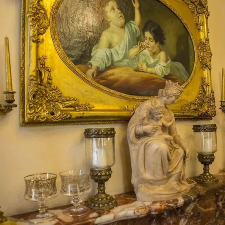 Hotel Petit Palais De Charme 4*