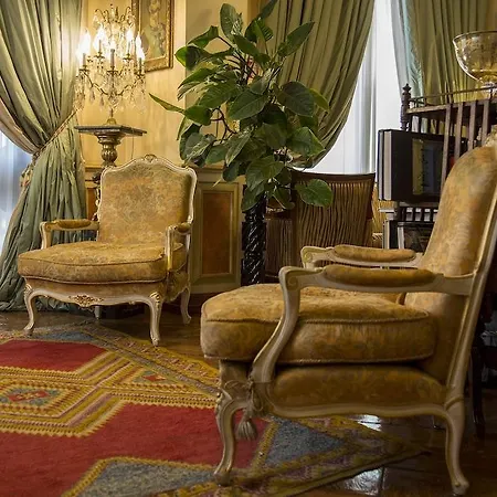 Petit Palais De Charme 4*
