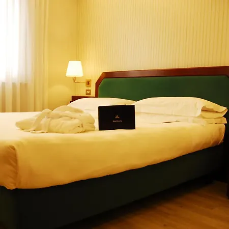 Astoria Sure Collection By Western Milánó