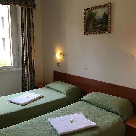 Hotel Adelchi Milán