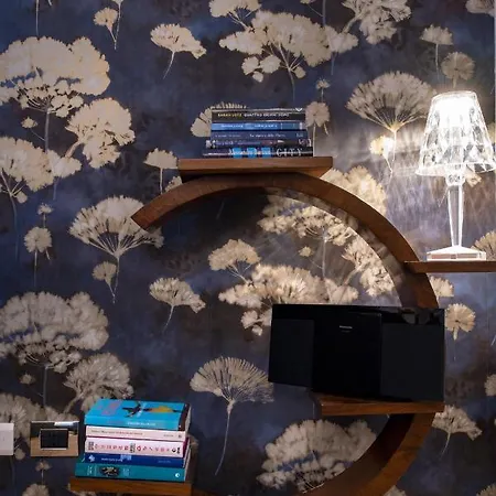 Madeleine - Arco Della Pace Apartman