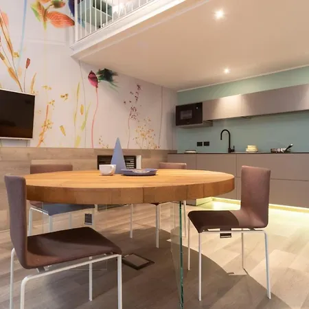 Mav - Design In Porta Romana