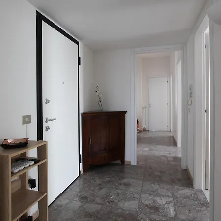 New Fashion District, 3 Bdrs - 30 Minutes From Linate With New Subway