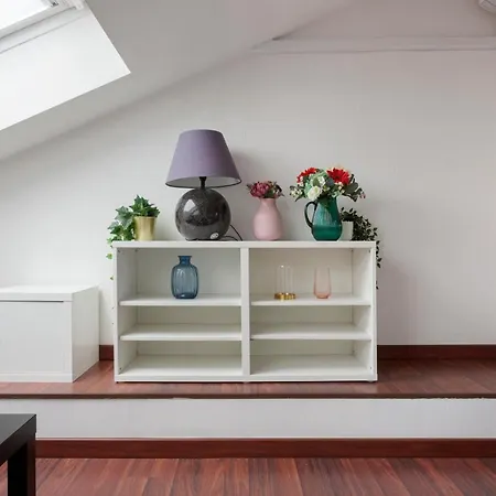 2 Bedroom Apt - Duomo 3 아파트 *