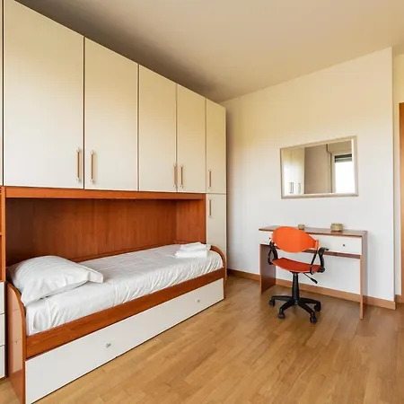 Apartamento Rogoredo Apt With Terrace!