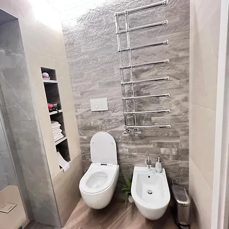 アパート Monem's House Portello *