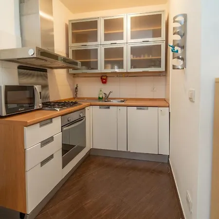 Prada Apartment Mailand