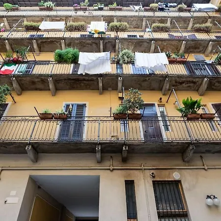 Apartment La Casa Di Ringhiera In Corso Sempione Mailand