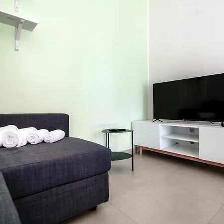 Altido Navigli Studio With Balcony Milan