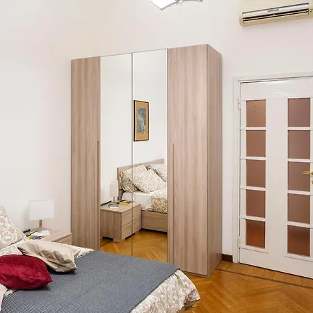 Central Apartment 米兰